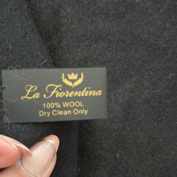 LA Fiorentina NEIMAN Marcus Genuine Fur wool wrap shawl scarf black purple rare - Picture 12 of 14